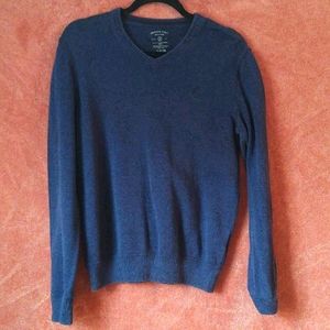 Men's sweater